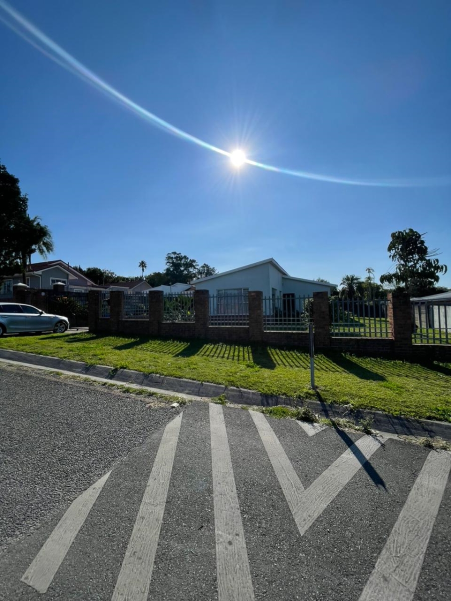 3 Bedroom Property for Sale in Amalinda Eastern Cape